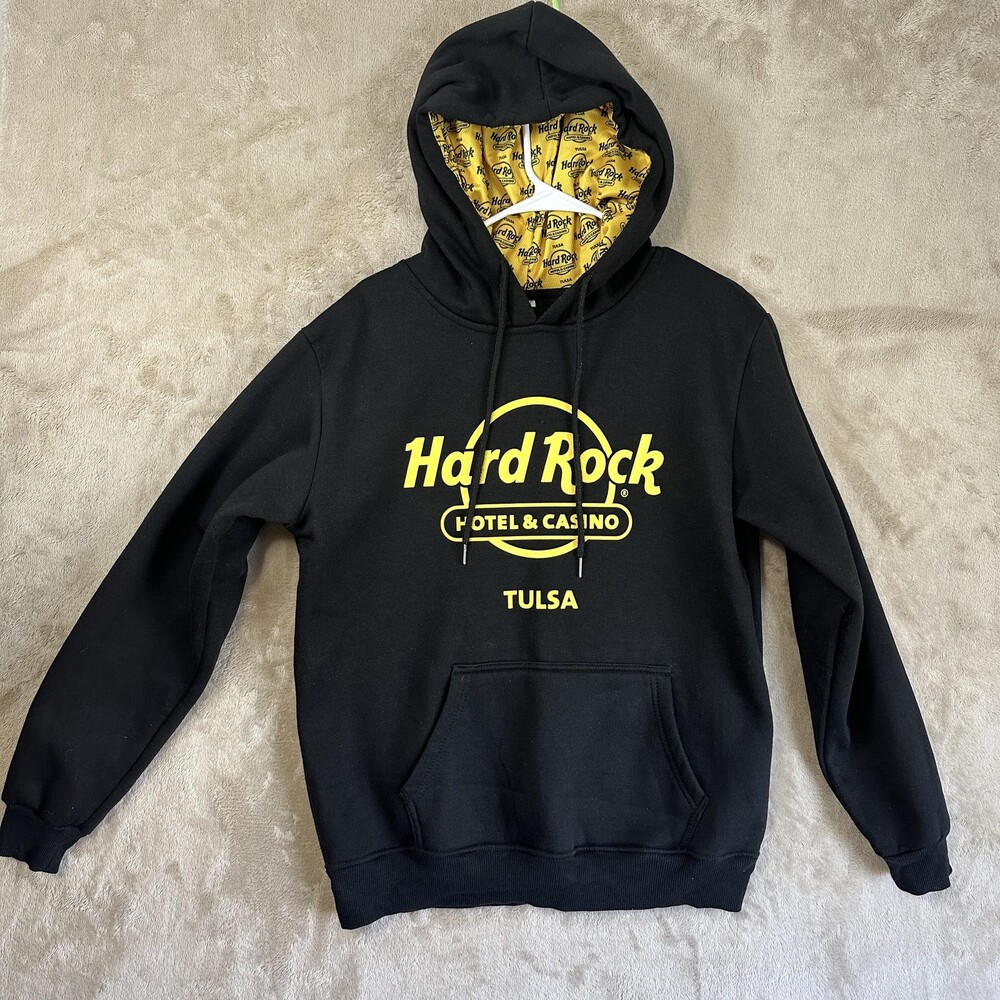 Hard Rock Tulsa Hoodie Mens Medium Black Yellow Logo Casino Graphic Sweatshirt